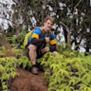 Meet your Posher, Levi